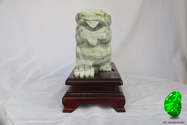 負(fù)屃 大：16800￥ ?。?800￥